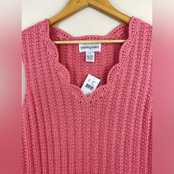 New Bloomingdales Sleeveless Crochet knit Scallops Tank Top - Picture 3 of 8